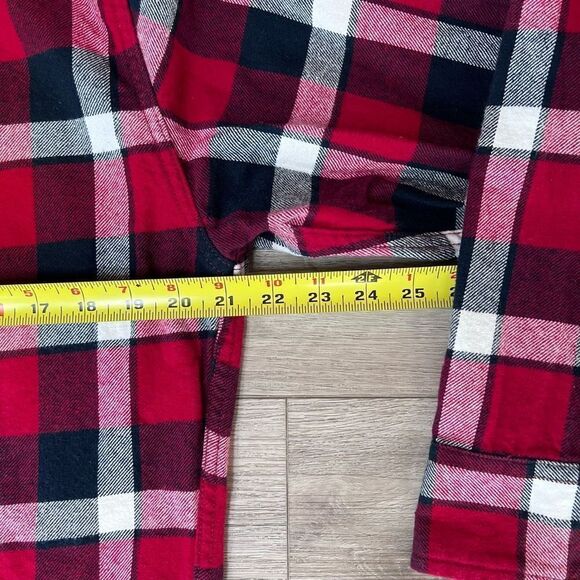 Jachs Women's‎ Red Cotton Blend Plaid Long Sleeve Button Down Shirt Size Medium - Picture 10 of 10
